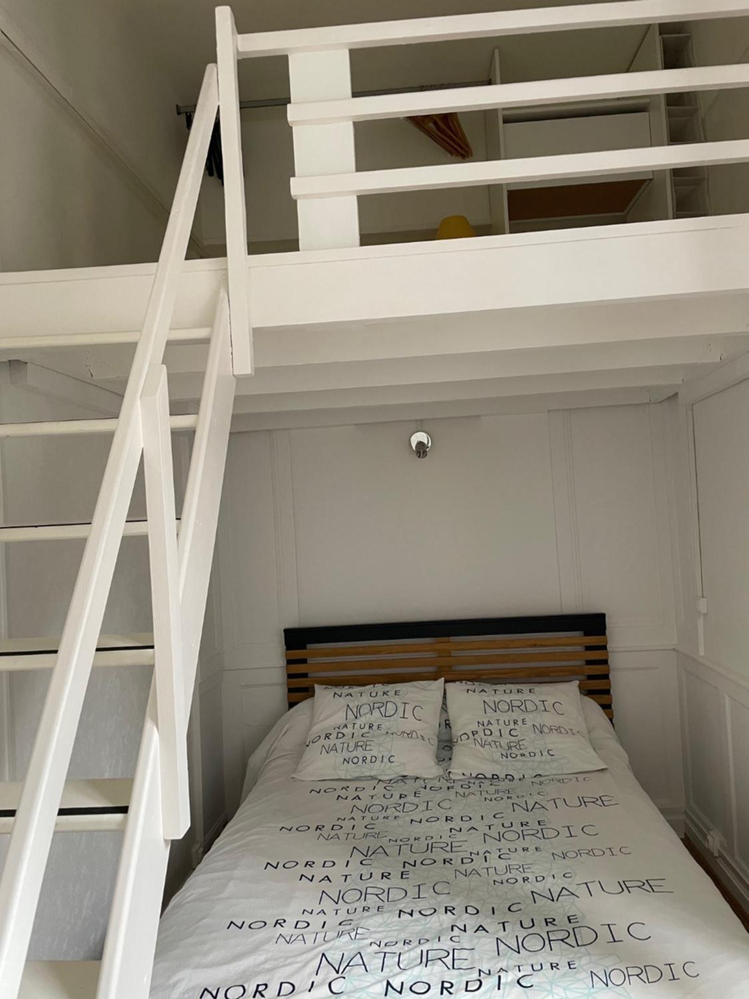 Charmant Appartement T2 Plein Centre Ville Сен-Брук Екстериор снимка